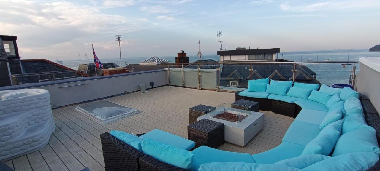 Seafarer'S View - 6 Bedroom Townhouse In Cowes, Parking & Seaviews. Cowes  Zewnętrze zdjęcie